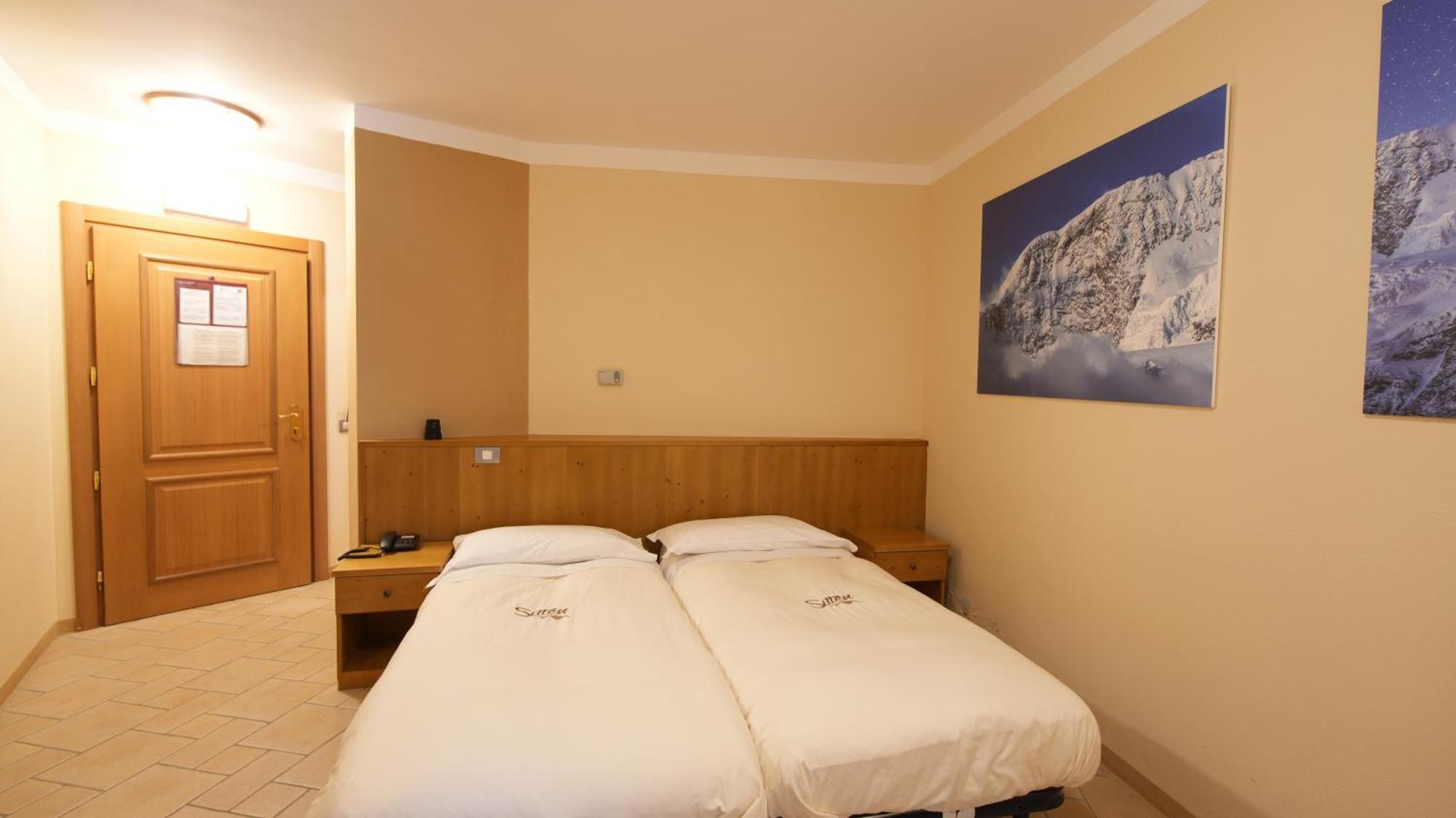 Albergo Ristoro Sitten - 2300 Mt Gressoney-la-Trinité Exteriör bild